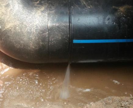 南部楼顶渗水维修公司为大家分享下南部卫生间漏水维修修补技术!